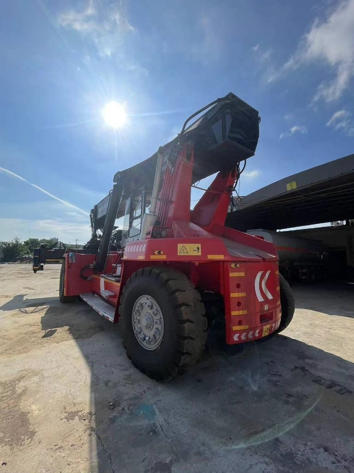 Kalmar DRF 450-650S5 - Autokran za sve terene: slika 5 Kalmar DRF 450-650S5 - Autokran za sve terene: slika 5
