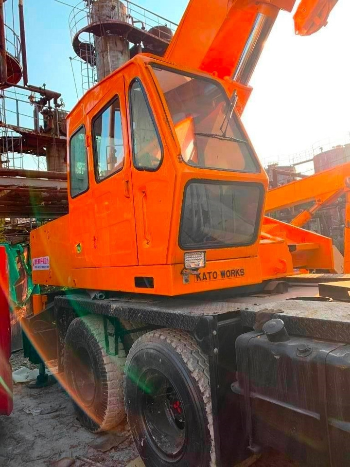 Kato NK 250 E - Autokran za sve terene: slika 1 Kato NK 250 E - Autokran za sve terene: slika 1