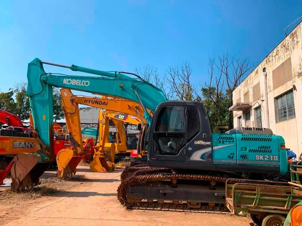 Kobelco SK 210 LC-8 - Bager guseničar: slika 2 Kobelco SK 210 LC-8 - Bager guseničar: slika 2