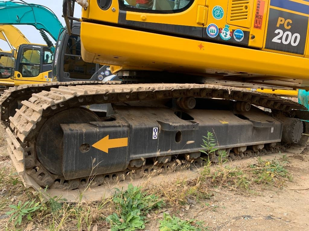 Komatsu PC 200-8N1 - Bager guseničar: slika 5 Komatsu PC 200-8N1 - Bager guseničar: slika 5