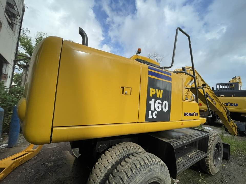 Komatsu PC160LC - Bager točkaš: slika 3 Komatsu PC160LC - Bager točkaš: slika 3