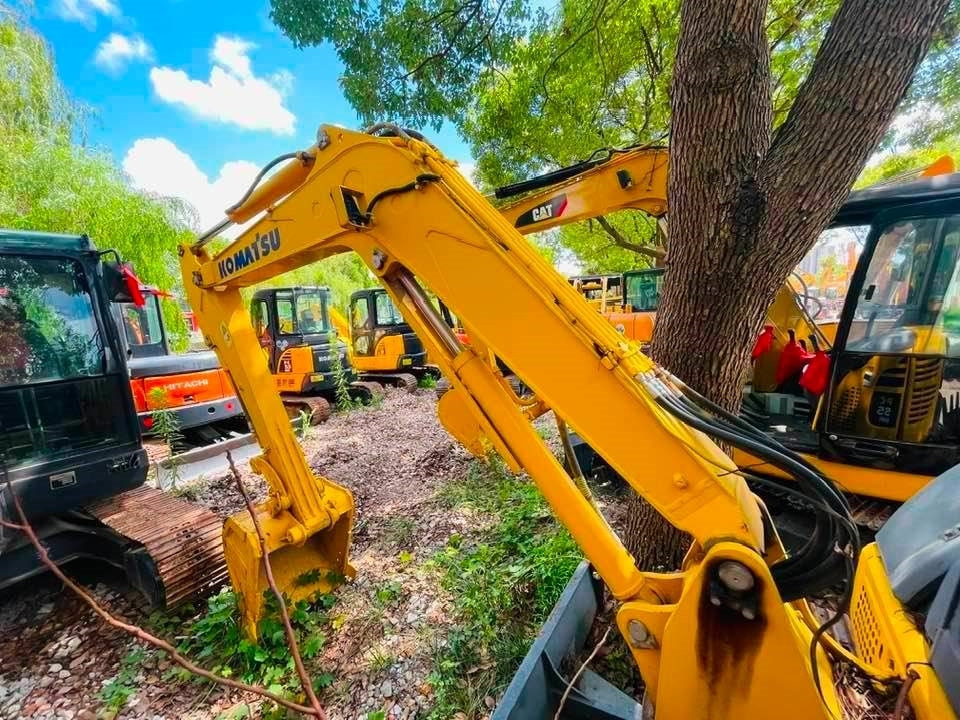 Komatsu PC55MR-2 - Mini bager: slika 2 Komatsu PC55MR-2 - Mini bager: slika 2
