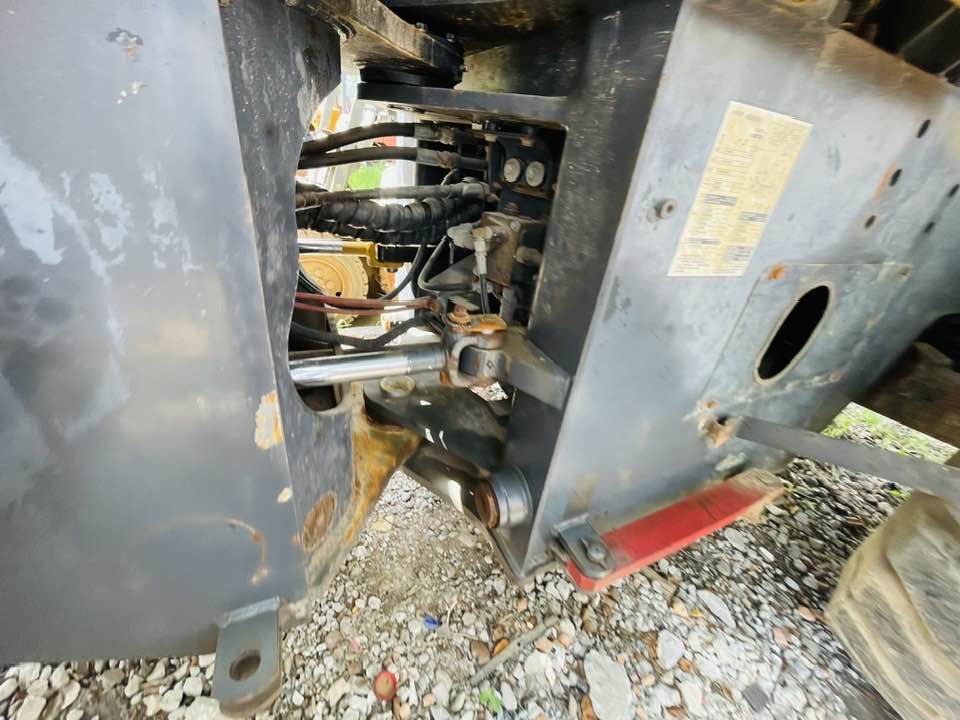 Komatsu WA320 - Utovarivač točkaš: slika 2 Komatsu WA320 - Utovarivač točkaš: slika 2