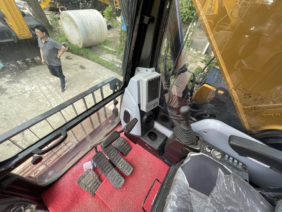 SANY SY305H - Bager: slika 4 SANY SY305H - Bager: slika 4