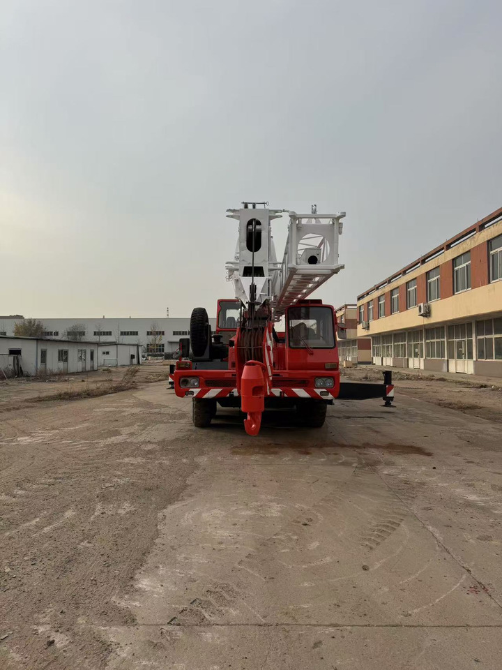 TADANO TG700E - Pokretni kran: slika 4 TADANO TG700E - Pokretni kran: slika 4