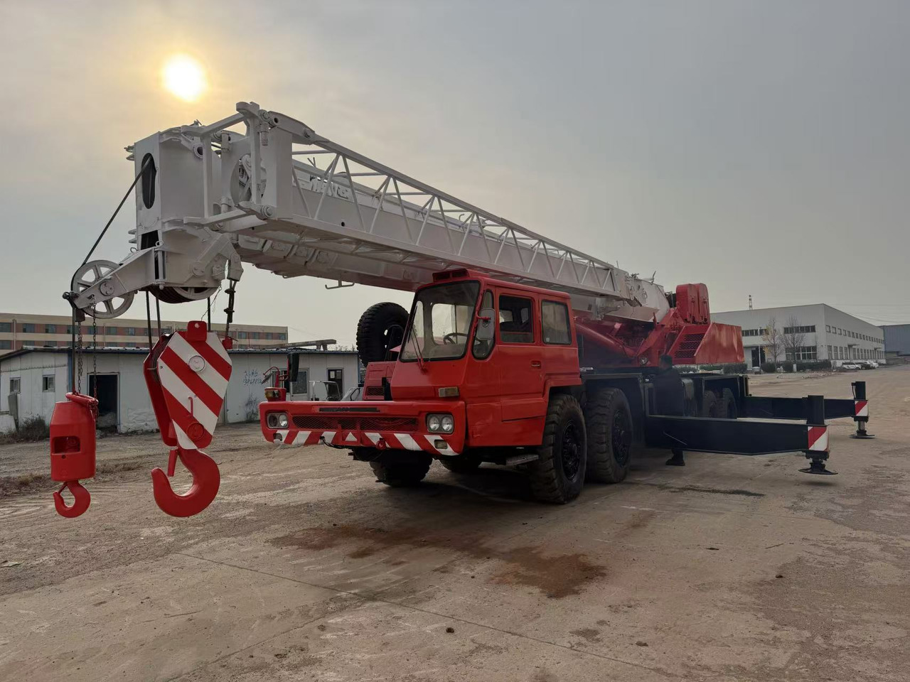 TADANO TG700E - Pokretni kran: slika 2 TADANO TG700E - Pokretni kran: slika 2