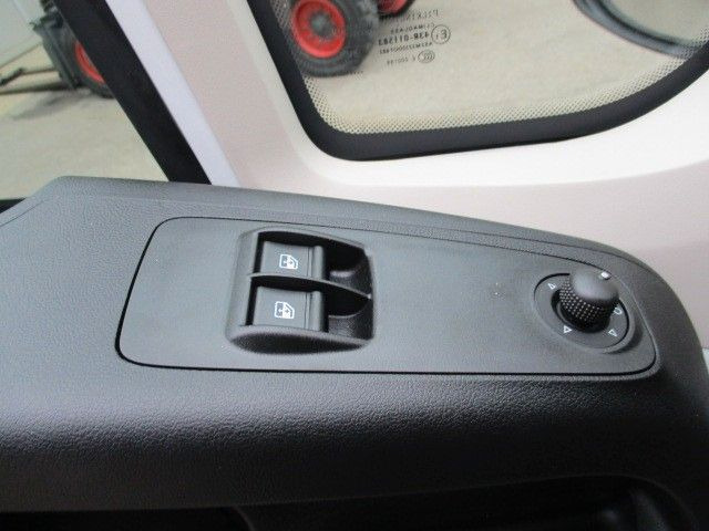 Fiat Ducato - Dostavno vozilo sa otvorenom sandukom, Dostavno vozilo sa duplom kabinom: slika 3 Fiat Ducato - Dostavno vozilo sa otvorenom sandukom, Dostavno vozilo sa duplom kabinom: slika 3