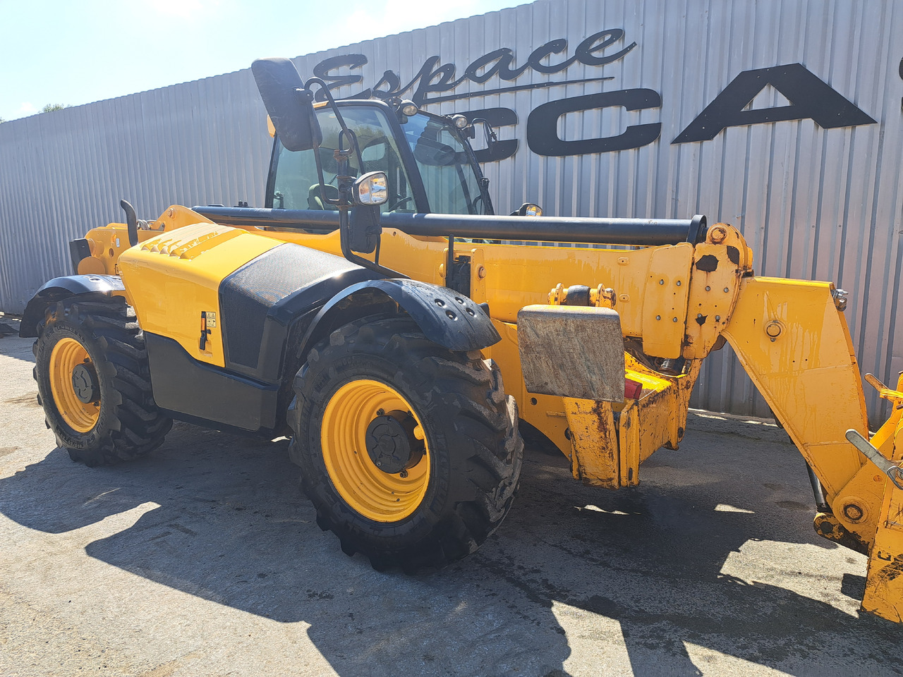 JCB 540-140 - Teleskopski upravljač: slika 2 JCB 540-140 - Teleskopski upravljač: slika 2