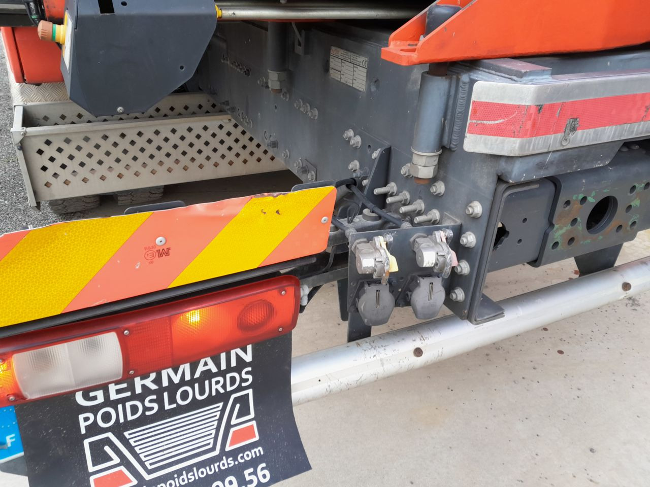 Renault C430 6x4 Standard platform Truck - Kamion sa tovarnim sandukom, Kamion sa dizalicom: slika 5 Renault C430 6x4 Standard platform Truck - Kamion sa tovarnim sandukom, Kamion sa dizalicom: slika 5