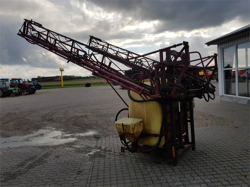 Hardi 1200L, 20 M. MED EL - Prskalica montirana na traktor: slika 3 Hardi 1200L, 20 M. MED EL - Prskalica montirana na traktor: slika 3