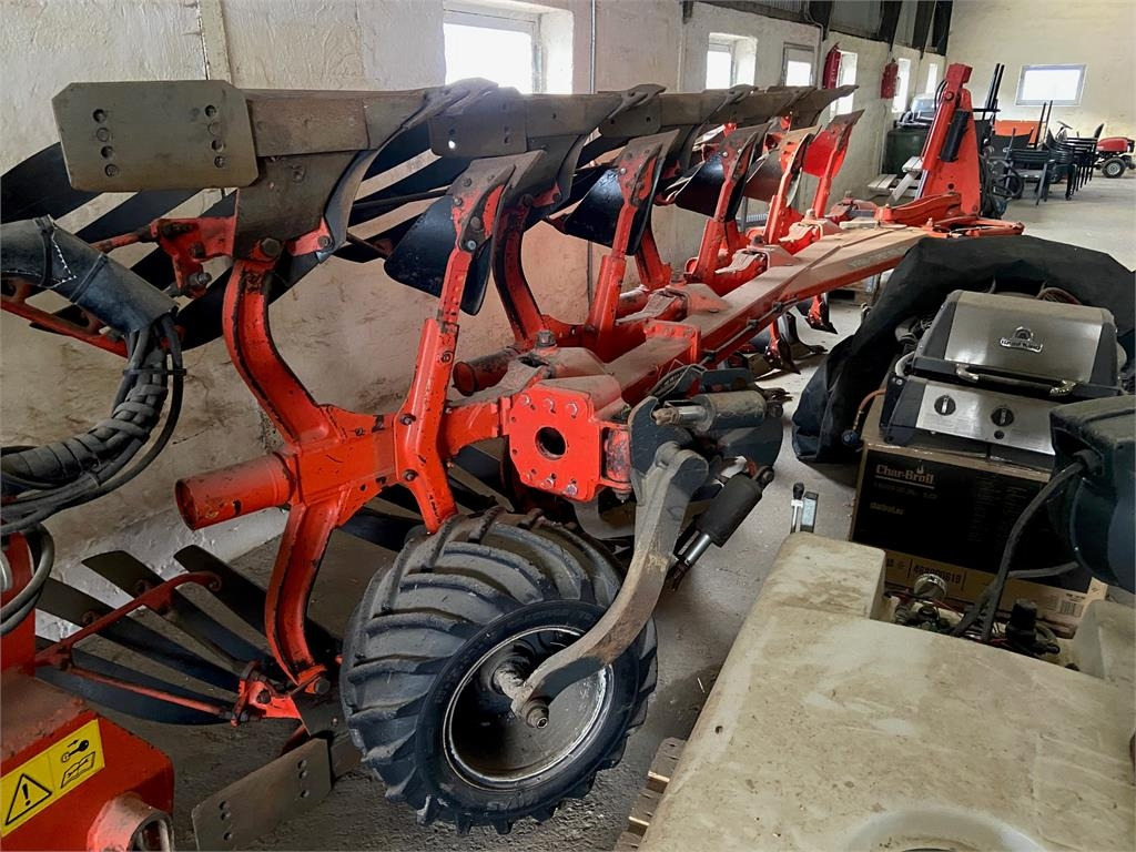 Kuhn VARI-MASTER 153 4+1 - Plug: slika 3 Kuhn VARI-MASTER 153 4+1 - Plug: slika 3