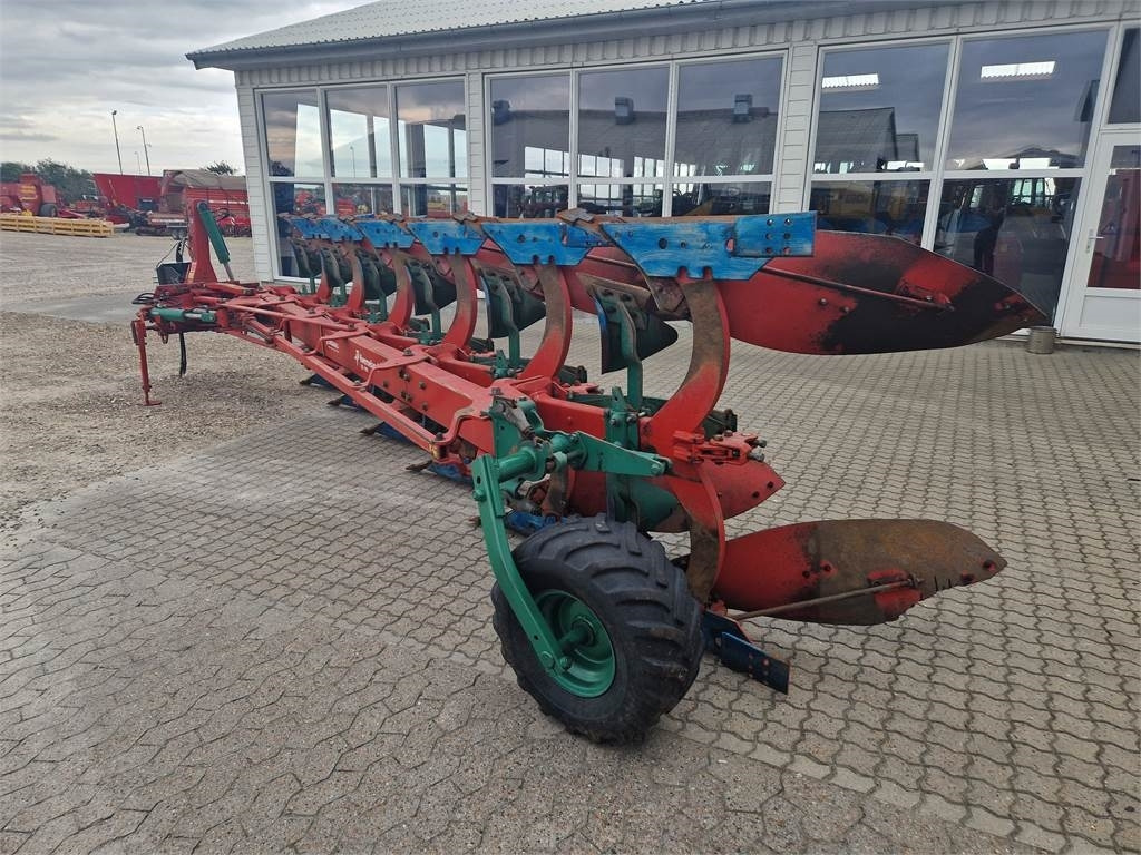 Kverneland EG 100-300-28 - Plug: slika 4 Kverneland EG 100-300-28 - Plug: slika 4