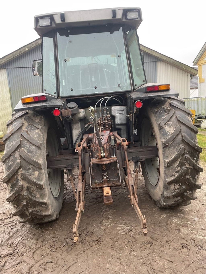 Massey Ferguson 3080 - Traktor: slika 2 Massey Ferguson 3080 - Traktor: slika 2