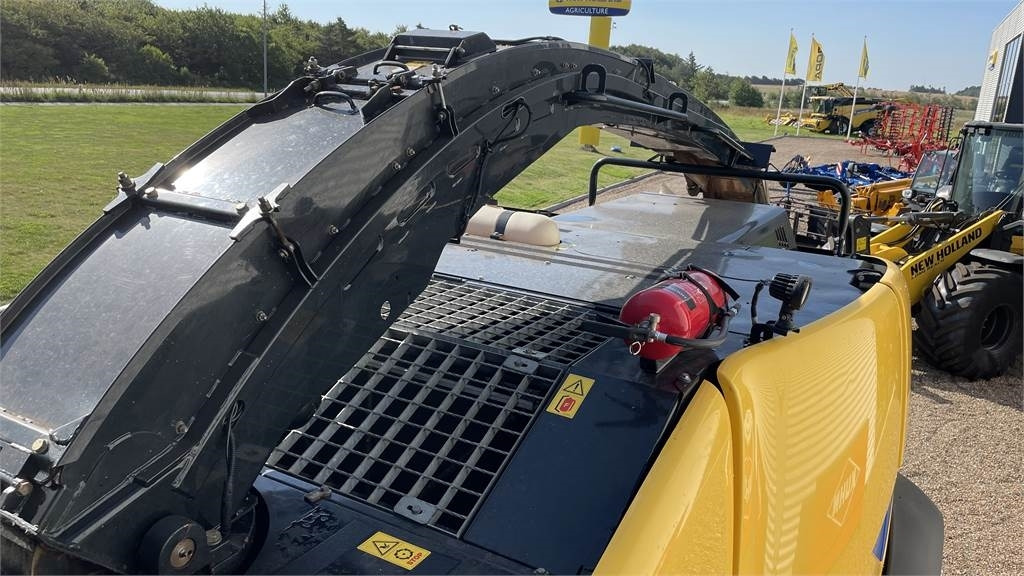 Kombajn za stočnu hranu New Holland FR650 T4B: slika 10
