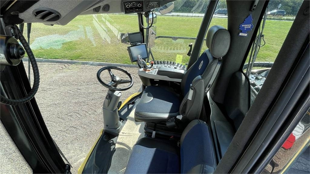 Kombajn za stočnu hranu New Holland FR650 T4B: slika 12