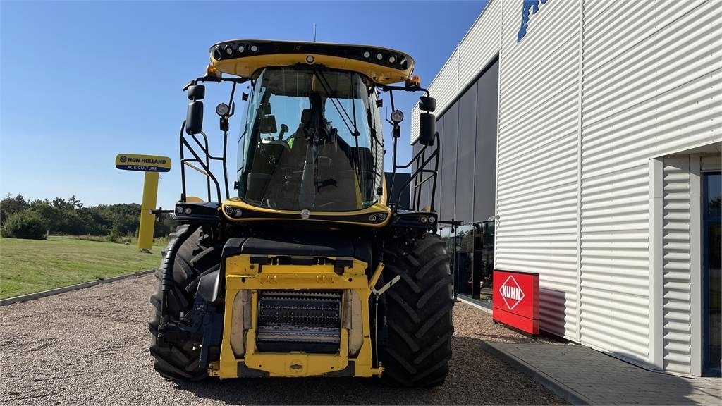 Kombajn za stočnu hranu New Holland FR650 T4B: slika 6