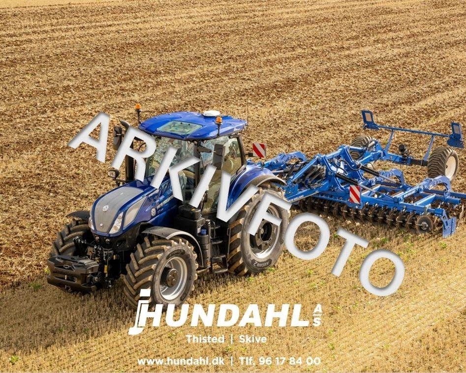 New Holland T7.230 AC NEW G. - Traktor: slika 1 New Holland T7.230 AC NEW G. - Traktor: slika 1