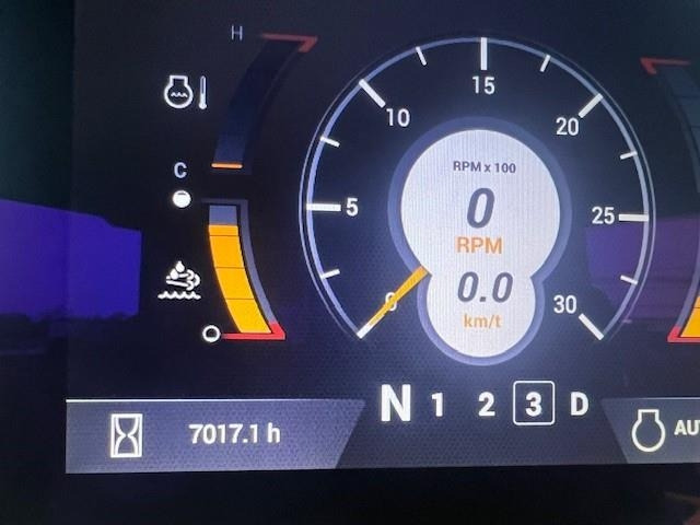 New Holland W190D ZB T4B - Utovarivač točkaš: slika 5 New Holland W190D ZB T4B - Utovarivač točkaš: slika 5