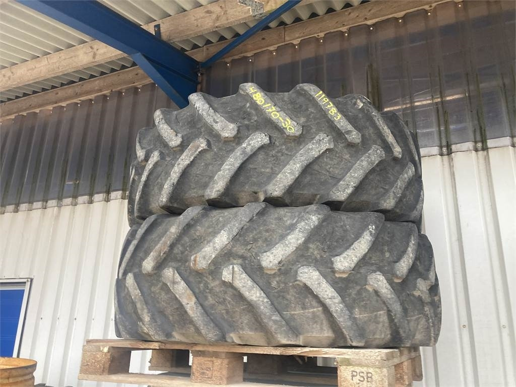 Pirelli 480/70X30 - Guma: slika 1 Pirelli 480/70X30 - Guma: slika 1