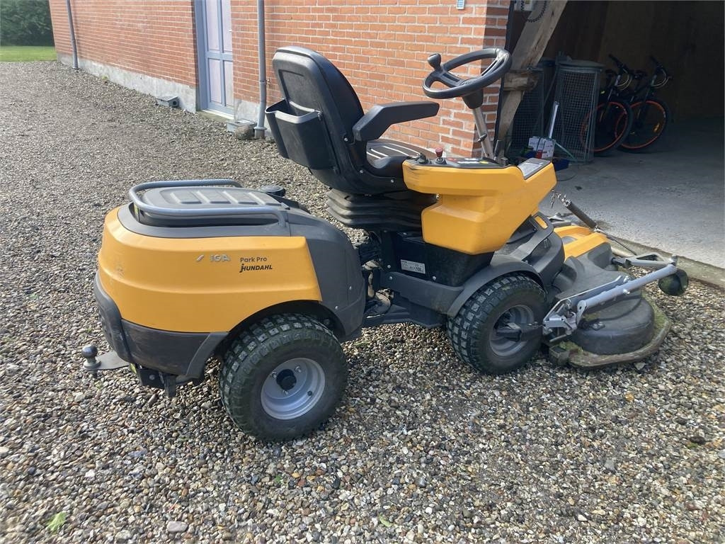 Stiga PARK PRO 900 WX - Baštenska kosačica: slika 1 Stiga PARK PRO 900 WX - Baštenska kosačica: slika 1