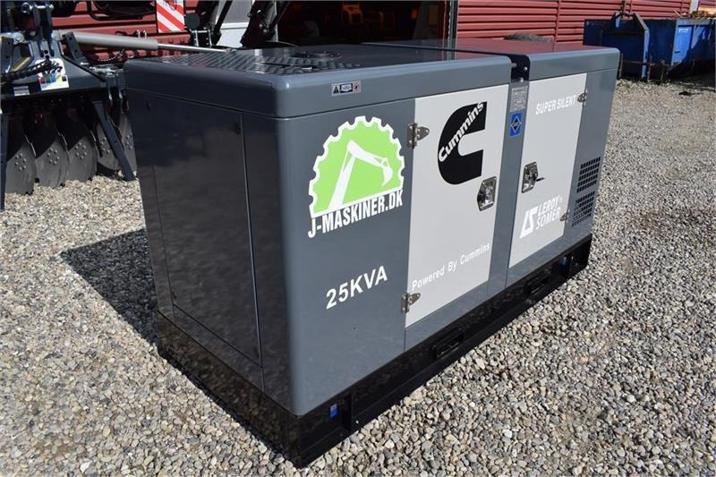 - - - Cummins 25kva - Set generatora: slika 5 - - - Cummins 25kva - Set generatora: slika 5
