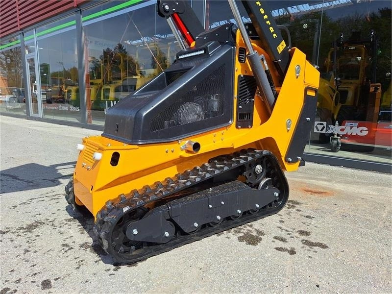 Eurotrac SK 10 - Mini utovarivač: slika 3 Eurotrac SK 10 - Mini utovarivač: slika 3