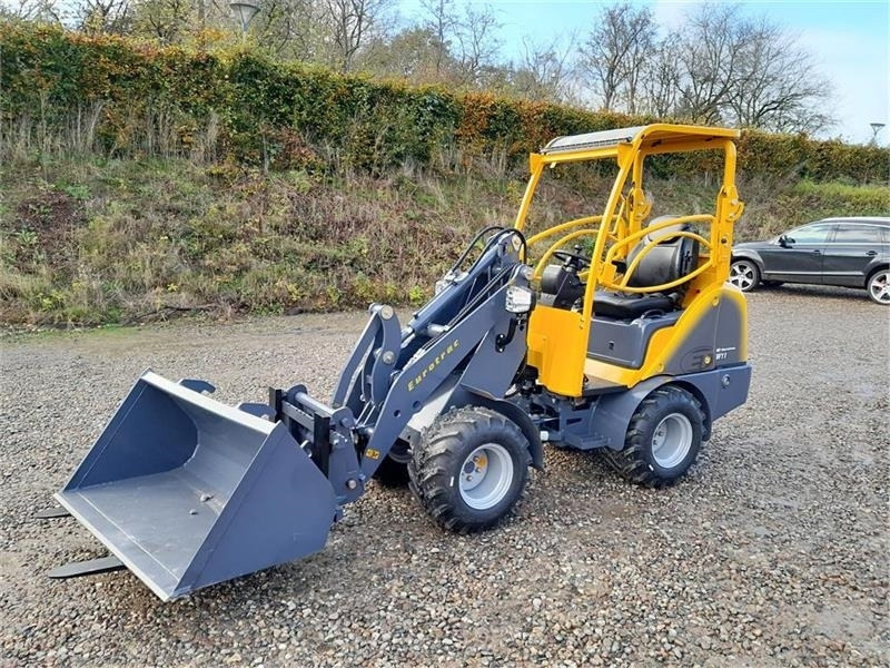 Eurotrac W11 - Zglobni utovarivač: slika 2 Eurotrac W11 - Zglobni utovarivač: slika 2