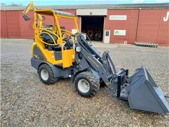 Eurotrac W11 - Zglobni utovarivač: slika 1 Eurotrac W11 - Zglobni utovarivač: slika 1