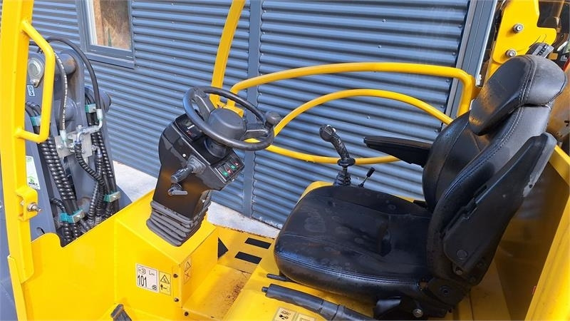 Eurotrac W12 - Zglobni utovarivač: slika 5 Eurotrac W12 - Zglobni utovarivač: slika 5