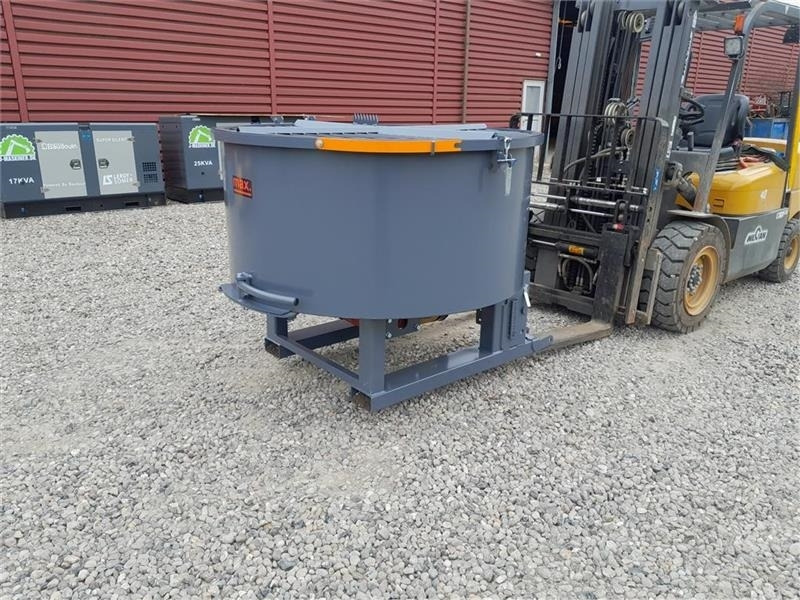 - - - FK MASCHINERY - Mešalica za beton: slika 1 - - - FK MASCHINERY - Mešalica za beton: slika 1