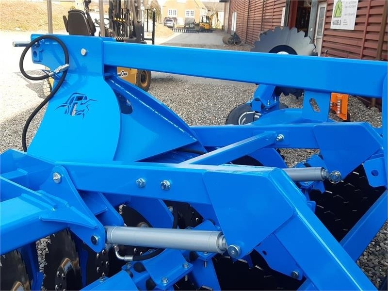 Inter-Tech Diskharve 4 meter med lift - Tanjirača: slika 5 Inter-Tech Diskharve 4 meter med lift - Tanjirača: slika 5