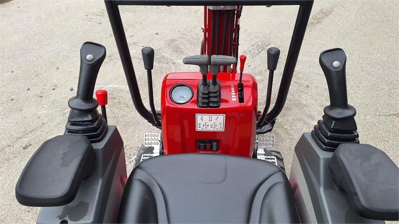 Mole M10 Ny - Mini bager: slika 3 Mole M10 Ny - Mini bager: slika 3