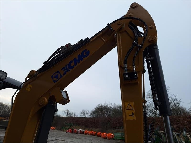 Mini bager XCMG Xe27e U/KABINE: slika 6