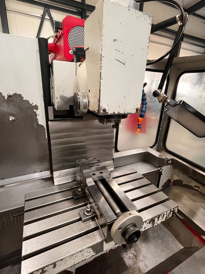 Werkzeugfräsmaschine Fräsmaschine KUNZMANN WF 4/3 TNC124 - Glodalica za metal: slika 4 Werkzeugfräsmaschine Fräsmaschine KUNZMANN WF 4/3 TNC124 - Glodalica za metal: slika 4