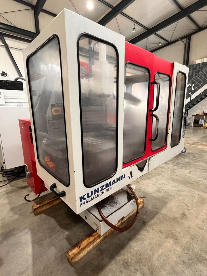 Werkzeugfräsmaschine Fräsmaschine KUNZMANN WF 4/3 TNC124 - Glodalica za metal: slika 3 Werkzeugfräsmaschine Fräsmaschine KUNZMANN WF 4/3 TNC124 - Glodalica za metal: slika 3