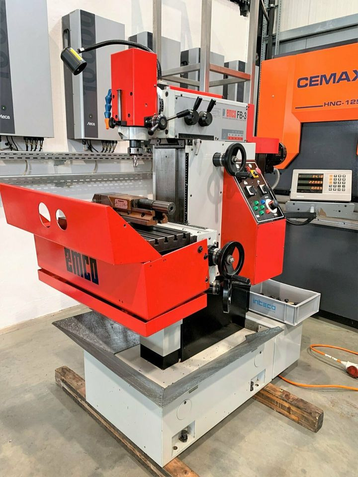 Wir kaufen CNC Maschinen FANUC MAZAK MORI OKUMA HAAS DMG - Mašinska alatka: slika 5 Wir kaufen CNC Maschinen FANUC MAZAK MORI OKUMA HAAS DMG - Mašinska alatka: slika 5