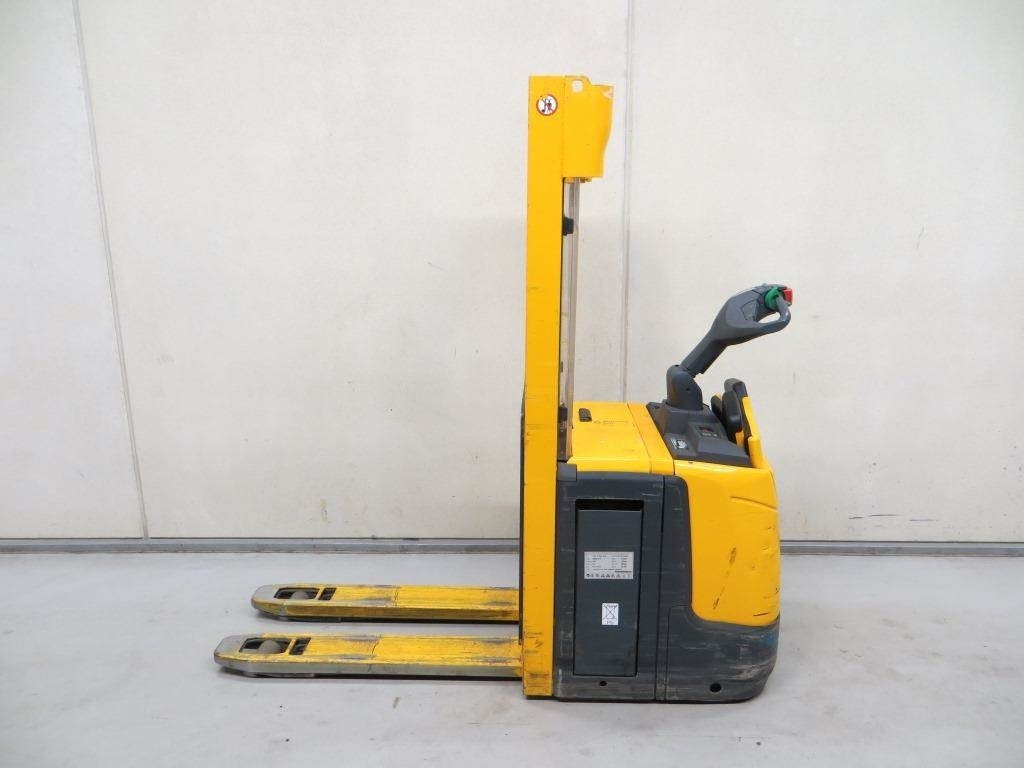 Jungheinrich ERC 212Z - Slagač: slika 2 Jungheinrich ERC 212Z - Slagač: slika 2