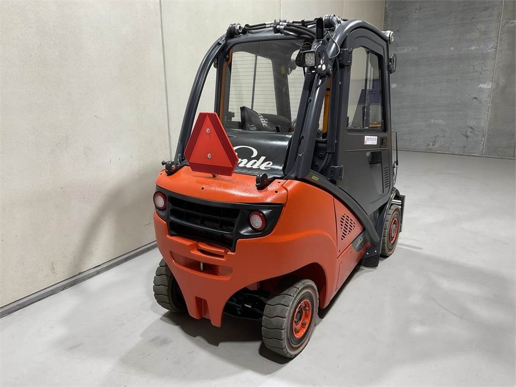 Linde H25T-02 - Gasni viljuškar: slika 2 Linde H25T-02 - Gasni viljuškar: slika 2