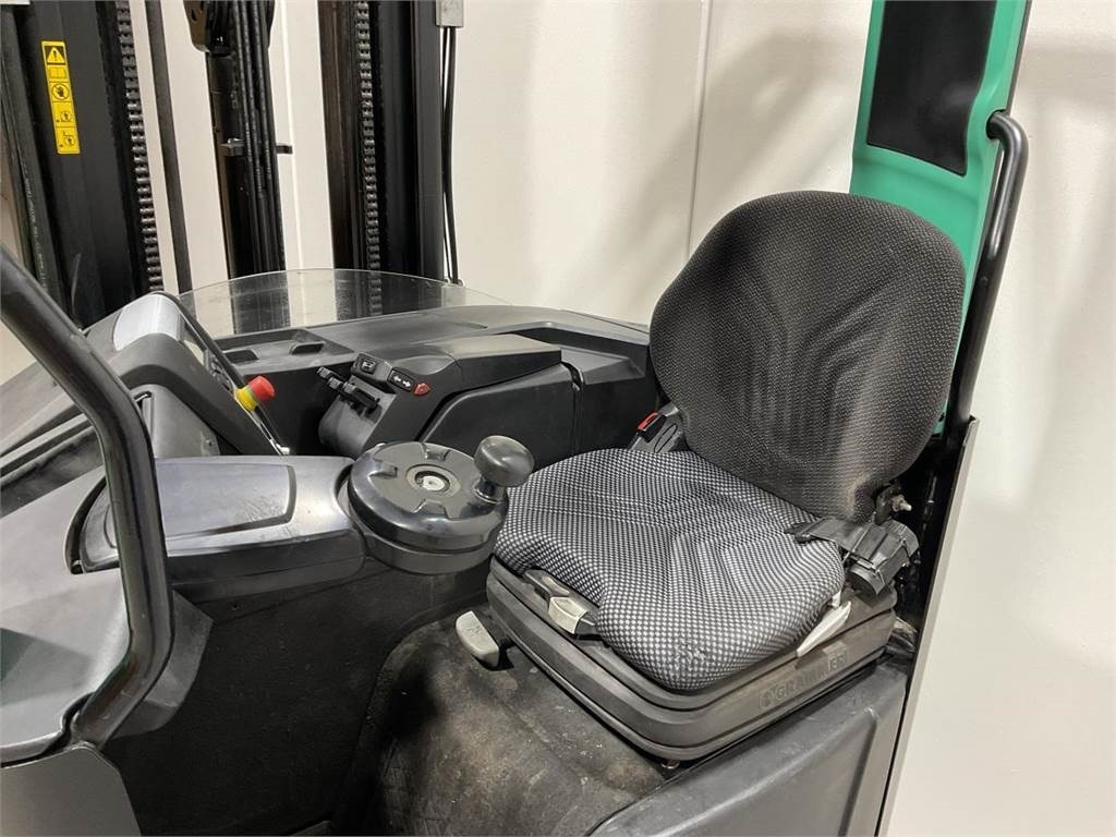 Mitsubishi RB16NH - Regalni viljuškar: slika 5 Mitsubishi RB16NH - Regalni viljuškar: slika 5