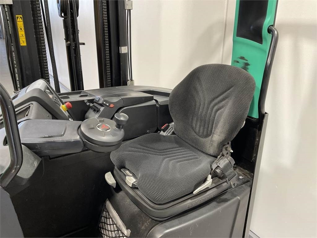 Mitsubishi RB16NH - Regalni viljuškar: slika 5 Mitsubishi RB16NH - Regalni viljuškar: slika 5