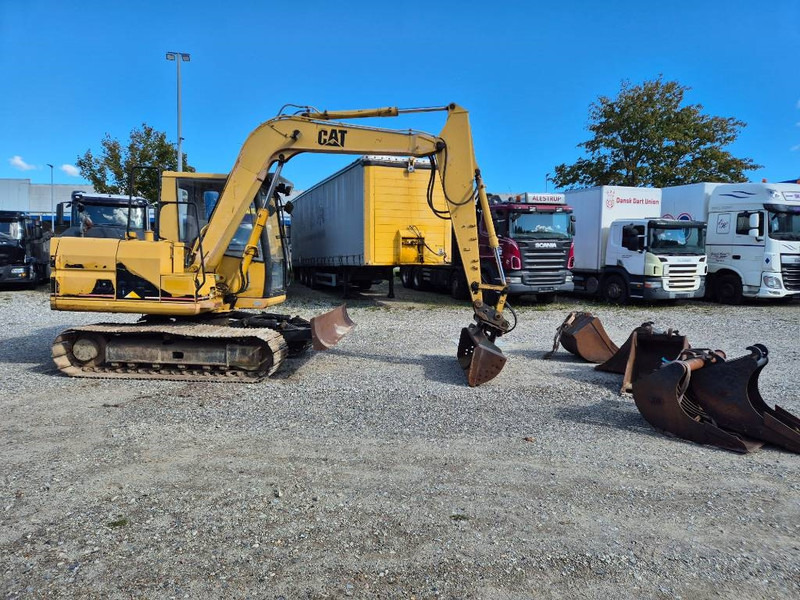 Cat 307 with extra buckets - Mini bager: slika 4 Cat 307 with extra buckets - Mini bager: slika 4