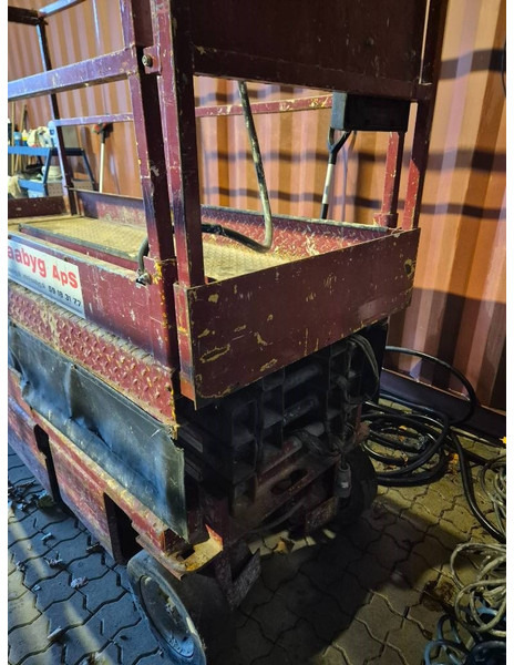 Grove 6-10 meter 2 persons lift - Lift u obliku makaza: slika 2 Grove 6-10 meter 2 persons lift - Lift u obliku makaza: slika 2