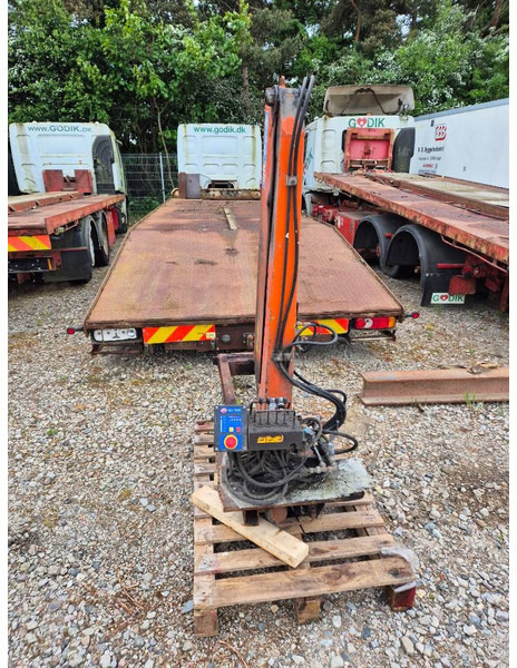 HMF 252-T2 with 2 hydraulic extensions - Kran za kamion: slika 2 HMF 252-T2 with 2 hydraulic extensions - Kran za kamion: slika 2