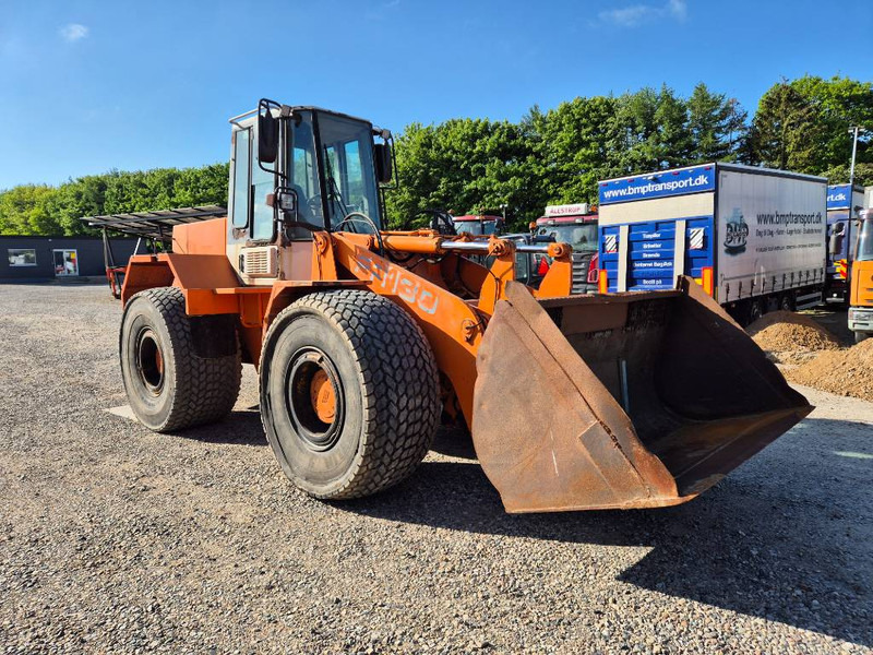 Hitachi FR 130 - Utovarivač točkaš: slika 1 Hitachi FR 130 - Utovarivač točkaš: slika 1