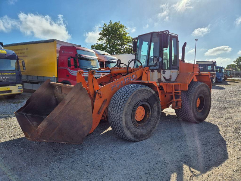 Hitachi FR 130 - Utovarivač točkaš: slika 3 Hitachi FR 130 - Utovarivač točkaš: slika 3