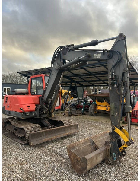 Komatsu PC 75 - Mini bager: slika 2 Komatsu PC 75 - Mini bager: slika 2