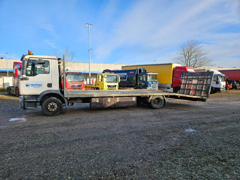 MAN TGM 15.280 // Machinetransport // Autotransporter - Šlep vozilo: slika 4 MAN TGM 15.280 // Machinetransport // Autotransporter - Šlep vozilo: slika 4