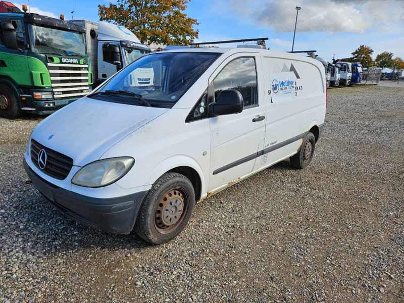 Mercedes-Benz Vito 109 2,2 CDi kort 4d - Mali kombi: slika 1 Mercedes-Benz Vito 109 2,2 CDi kort 4d - Mali kombi: slika 1