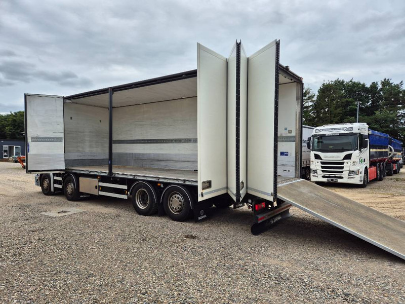 Scania R 500 8x2 //Rampe// Underboring - Kamion sa zatvorenim sandukom: slika 1 Scania R 500 8x2 //Rampe// Underboring - Kamion sa zatvorenim sandukom: slika 1