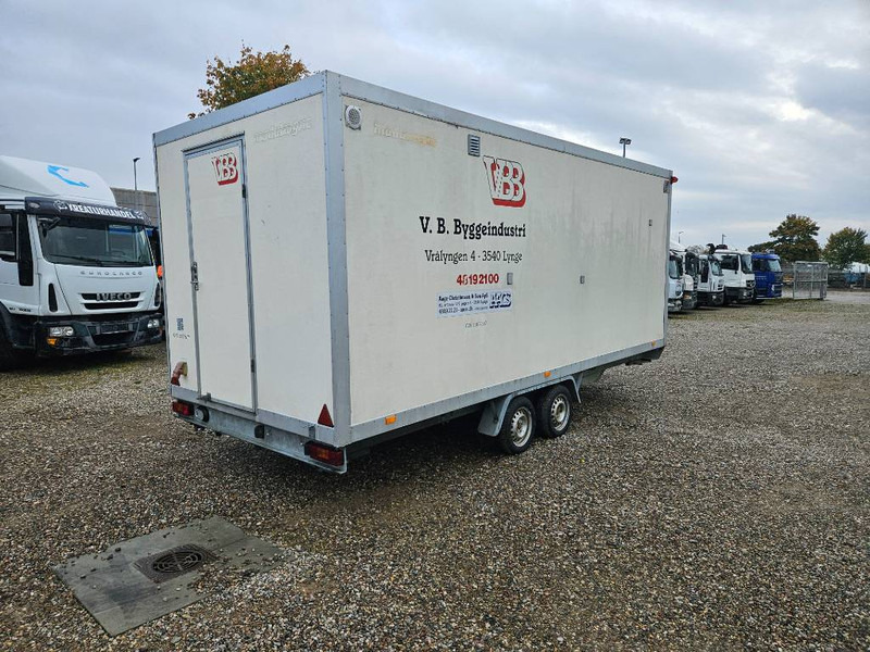 VA 1300 kg Toilet/Bad/omklædning/spiserum - Prikolica sa zatvorenim sandukom: slika 5 VA 1300 kg Toilet/Bad/omklædning/spiserum - Prikolica sa zatvorenim sandukom: slika 5